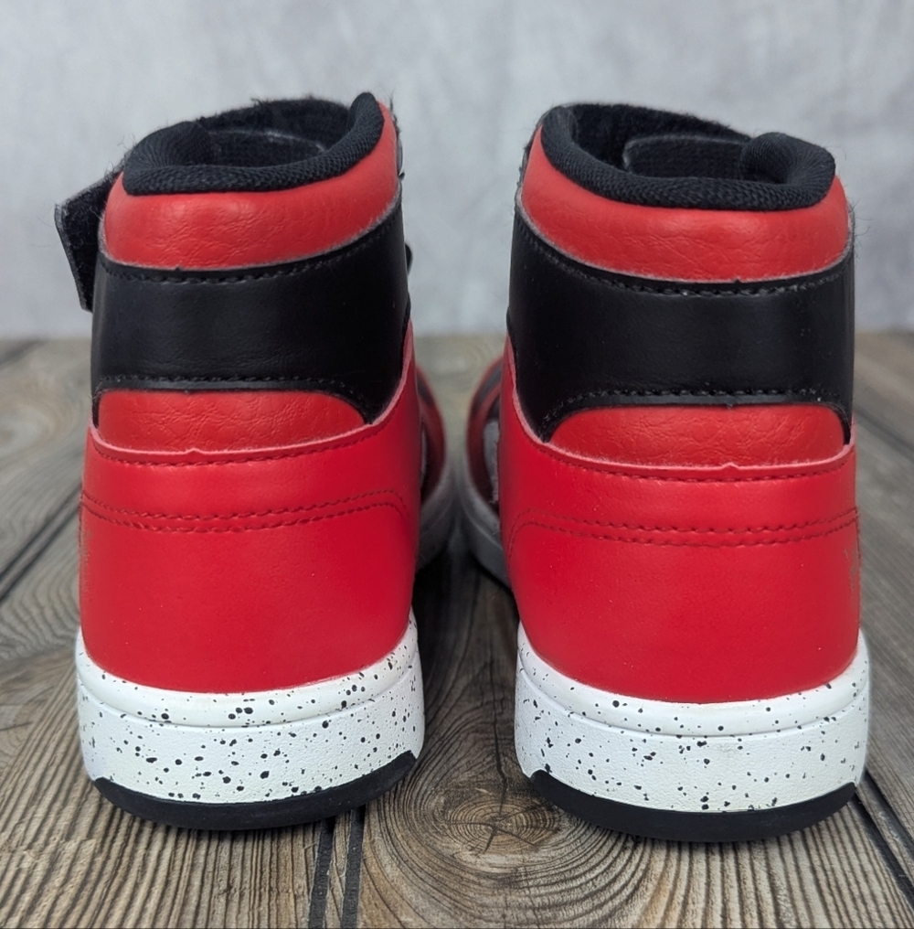 Puma Size 3.5C Youth High top Sneakers Like New - Picture 5 of 10